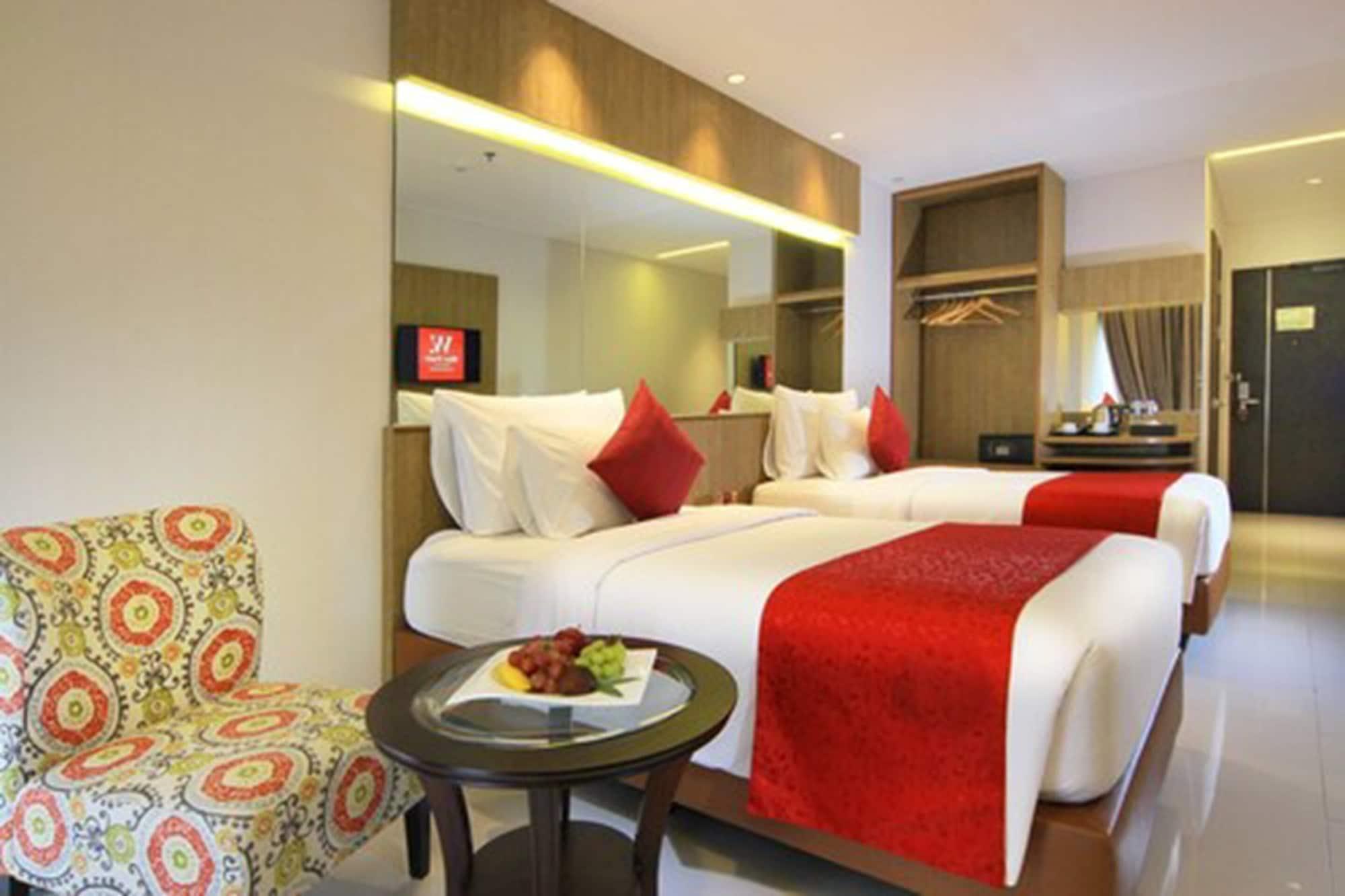 West Point Hotel Bandung Ngoại thất bức ảnh