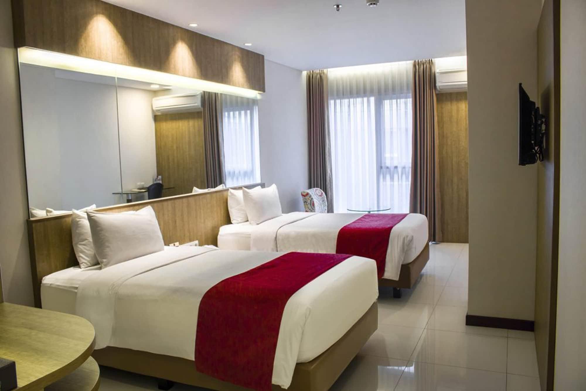 West Point Hotel Bandung Ngoại thất bức ảnh