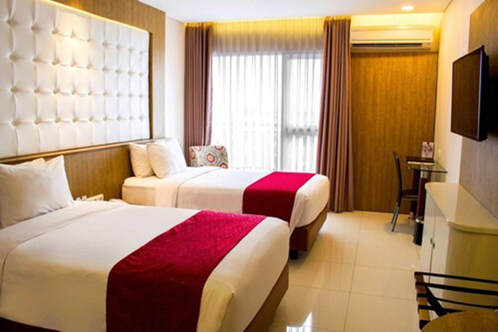 West Point Hotel Bandung Ngoại thất bức ảnh