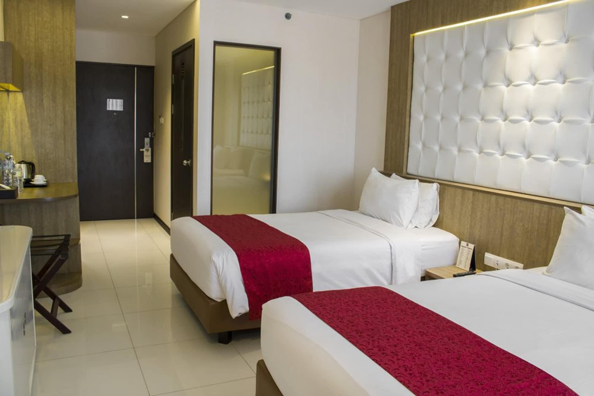 West Point Hotel Bandung Ngoại thất bức ảnh