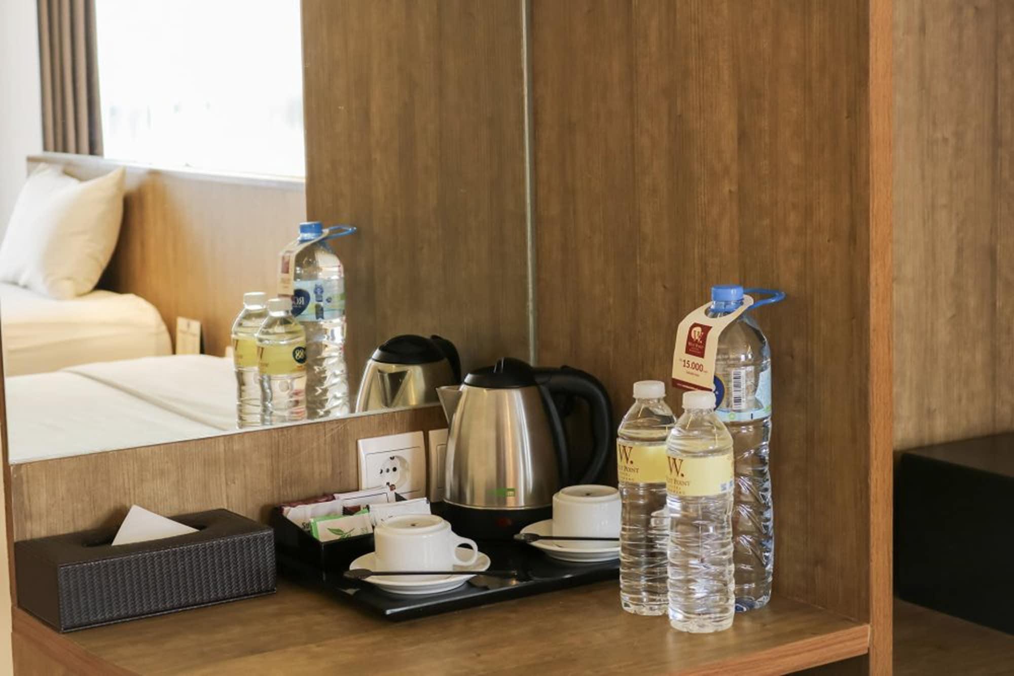 West Point Hotel Bandung Ngoại thất bức ảnh