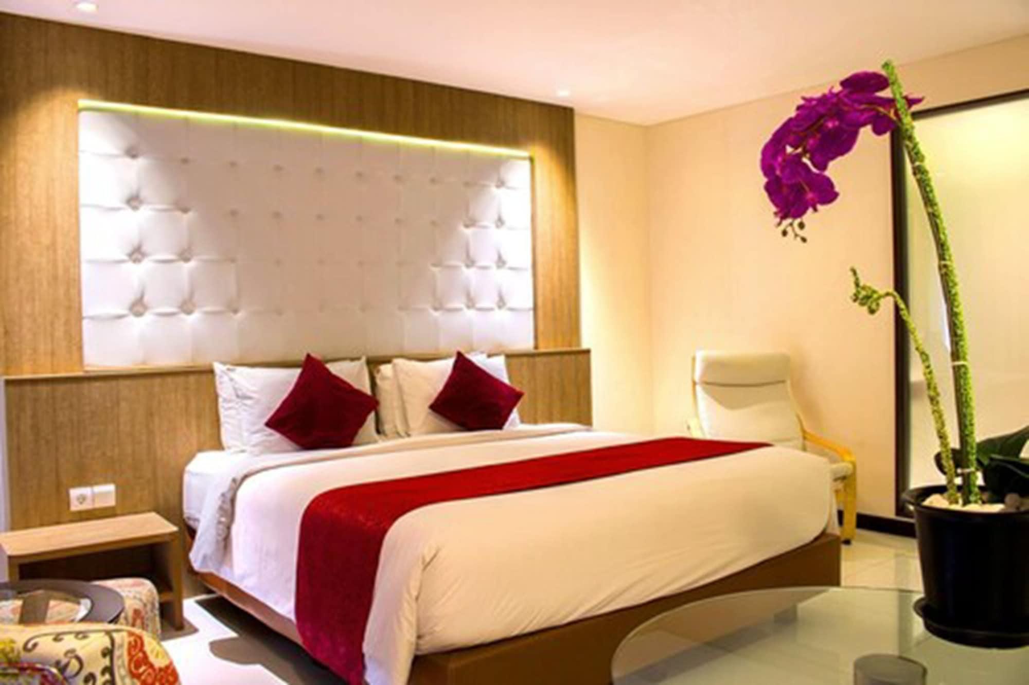 West Point Hotel Bandung Ngoại thất bức ảnh