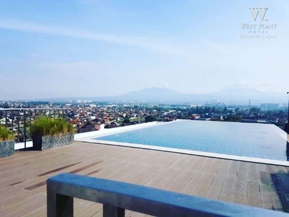 West Point Hotel Bandung Ngoại thất bức ảnh