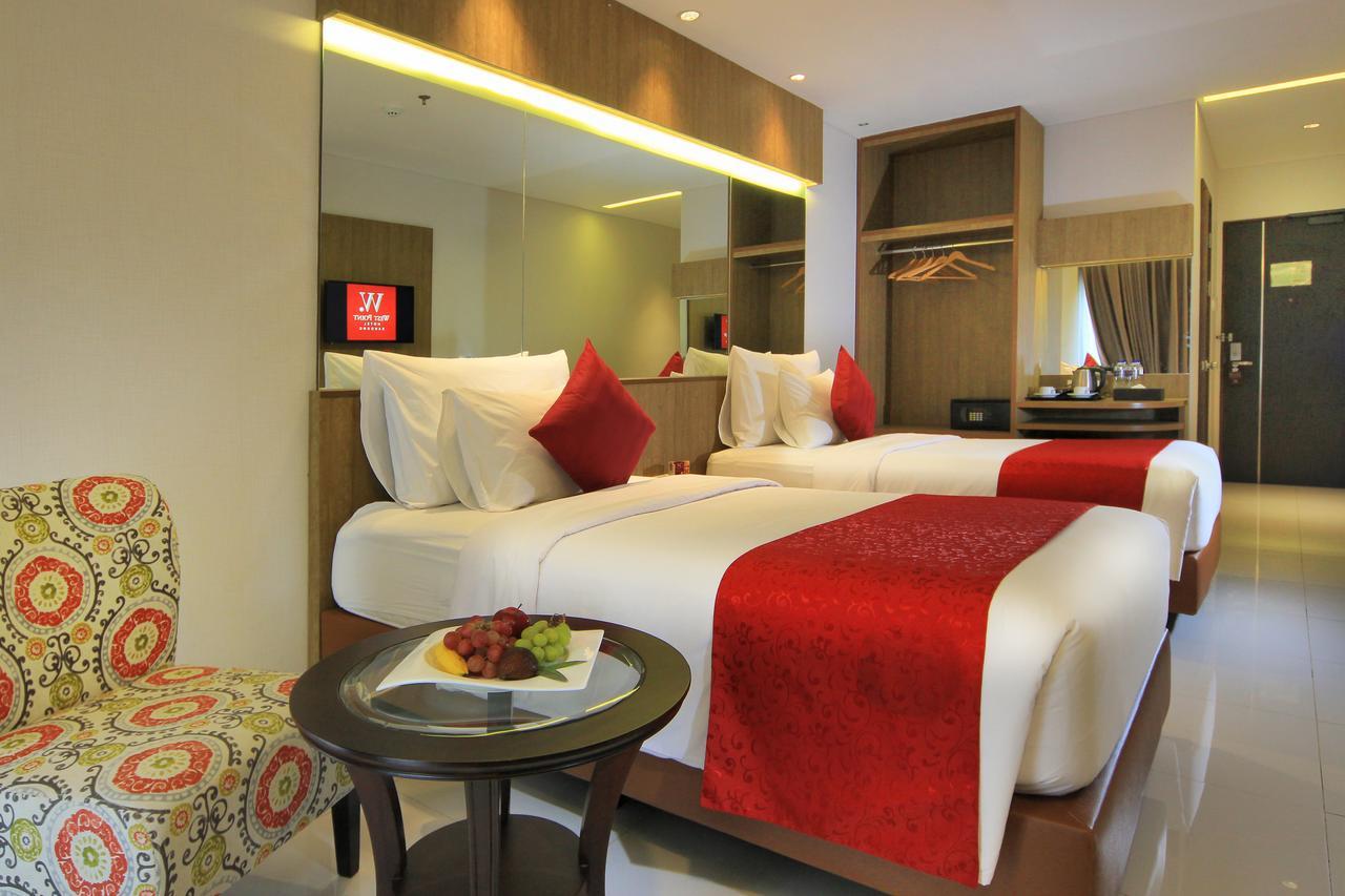 West Point Hotel Bandung Ngoại thất bức ảnh