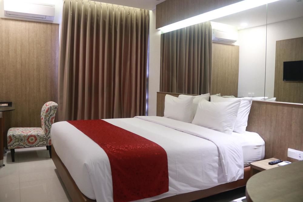 West Point Hotel Bandung Ngoại thất bức ảnh