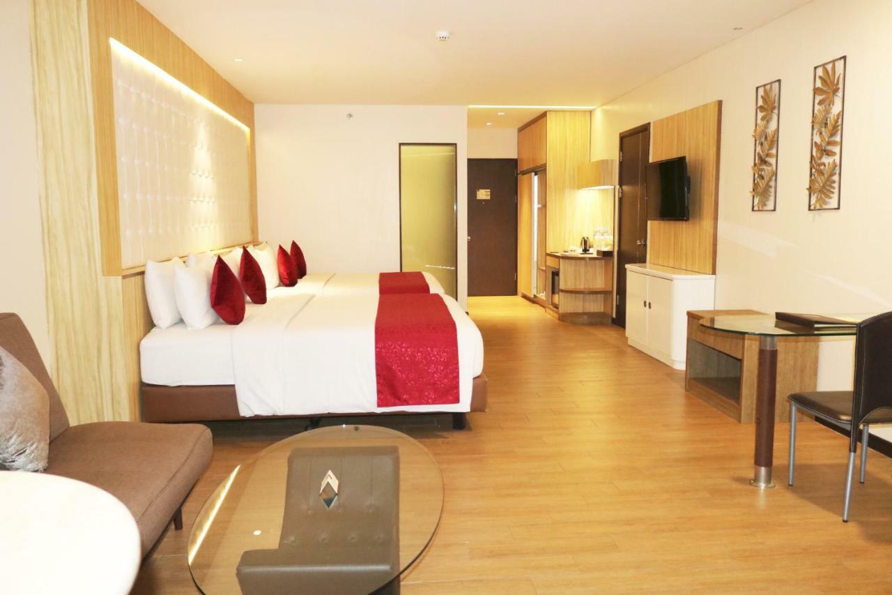 West Point Hotel Bandung Ngoại thất bức ảnh