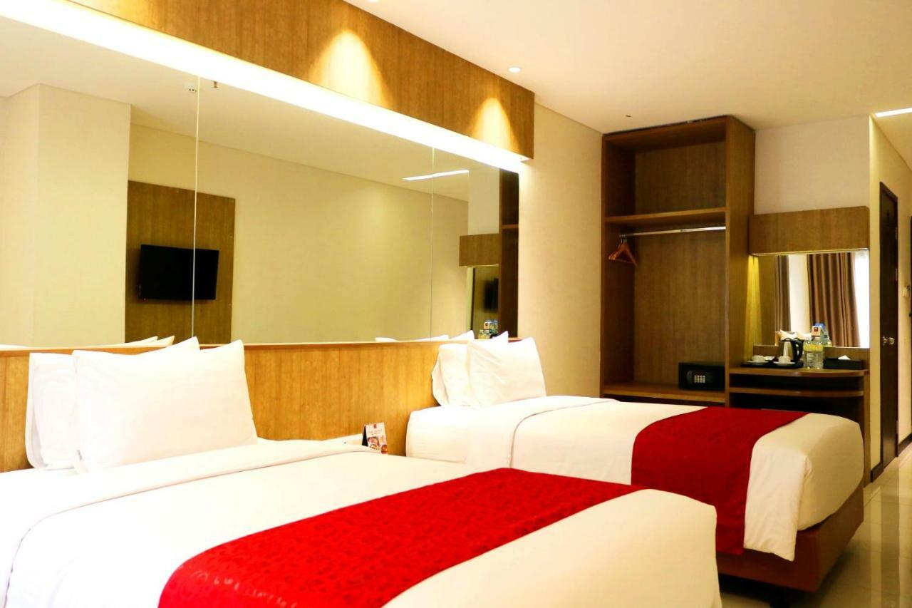 West Point Hotel Bandung Ngoại thất bức ảnh
