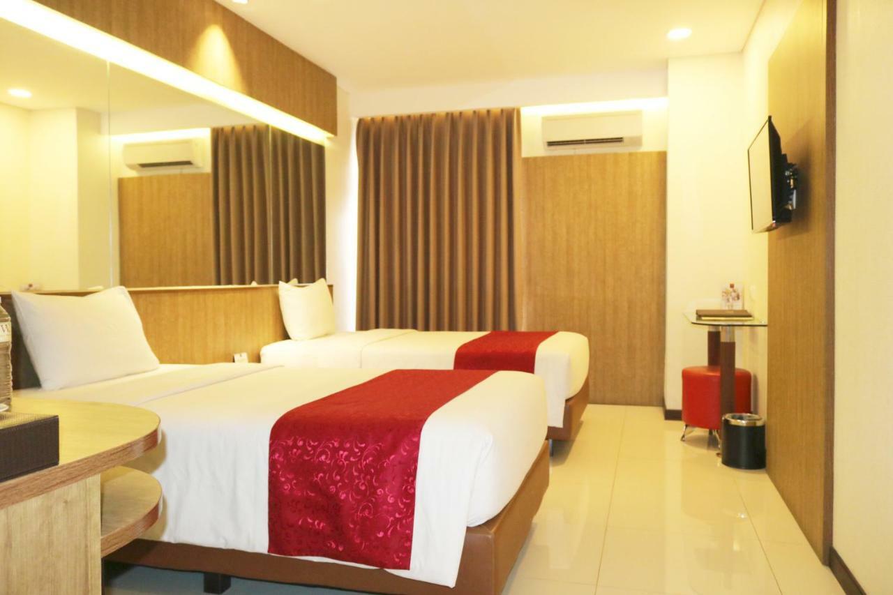 West Point Hotel Bandung Ngoại thất bức ảnh